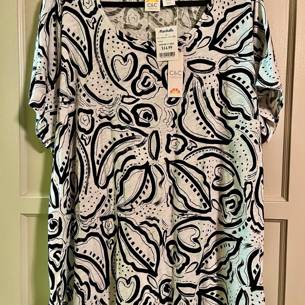 C&C California Black and White Abstract Short Sleeve Tee